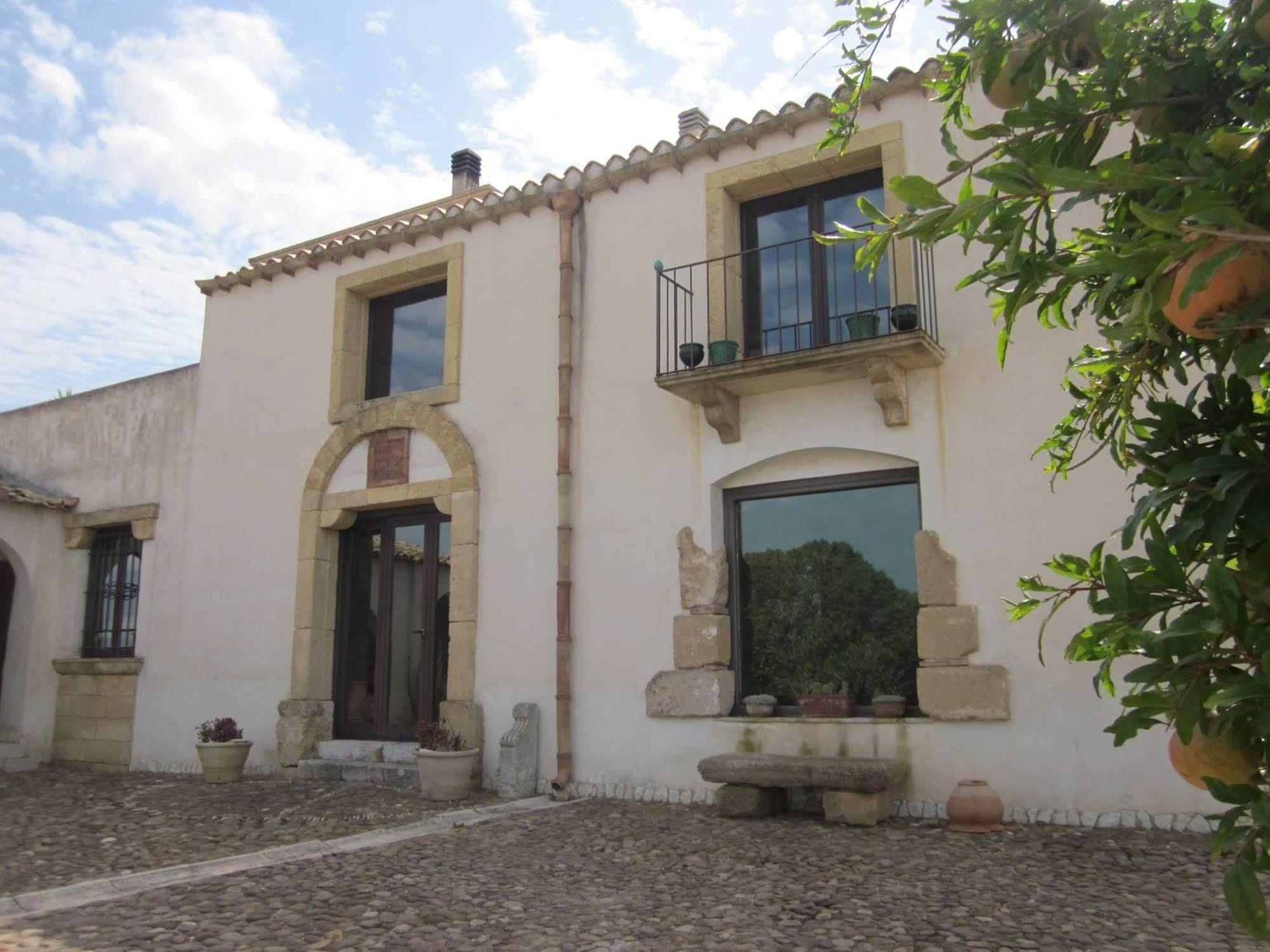 Casale Alma Bed & Breakfast Marsala Exterior foto